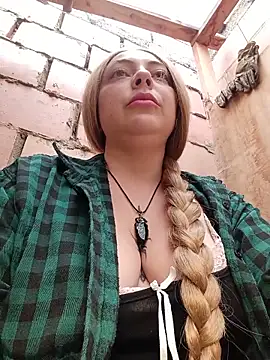 madelaine- online show from May 29, 4:27 pm