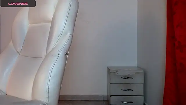 tonibelmont online show from December 31, 9:17 pm