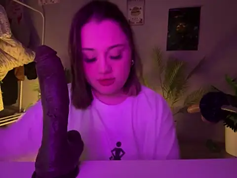 DaisyBooom online show from January 18, 8:01 pm