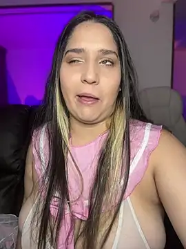 Snapshot of valentina_jonnes1 chatting on March 16, 10:00 am valentina jonnes1 online show from March 16, 10:00 am