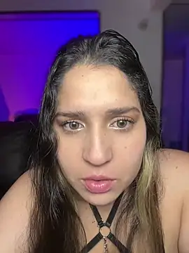 Snapshot of valentina_jonnes1 chatting on March 22, 2:16 am valentina jonnes1 online show from March 22, 2:16 am