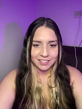 valentina jonnes1 online show from February 10, 5:33 am