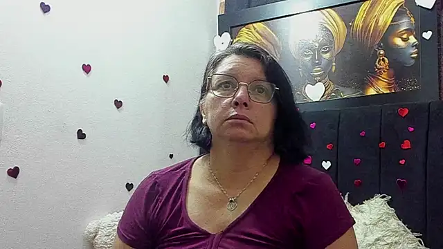 Evaaross 2345 online show from May 31, 1:40 pm