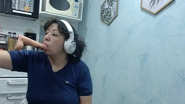 Drool Sucker online show from May 4, 12:23 pm