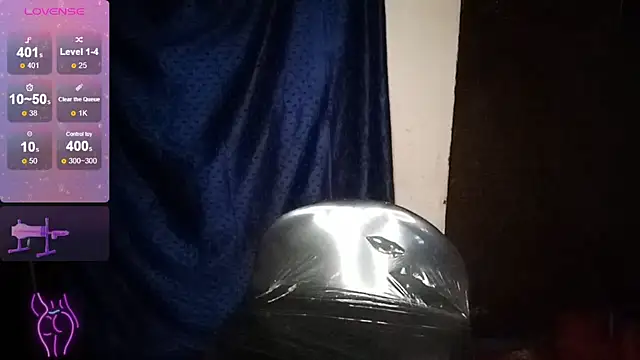 Snapshot of Sheela_oshovadi chatting on December 18, 12:51 pm Sheela oshovadi online show from December 18, 12:51 pm