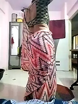 Snapshot of PayalSharmahot143 chatting on January 14, 2:19 am PayalSharmahot143 online show from January 14, 2:19 am
