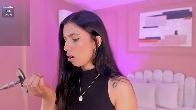 zia cooper online show from December 22, 7:22 pm