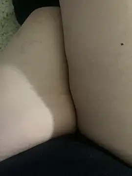 maria22A online show from October 19, 4:51 pm