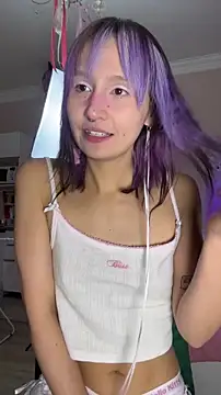 bigbabykiki online show from February 11, 4:39 am