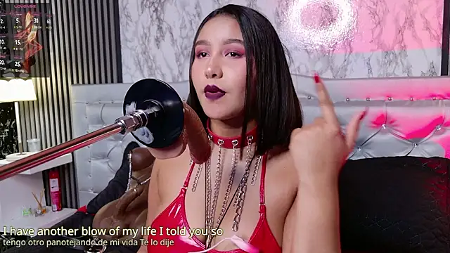 Snapshot of cute_mia23 chatting on February 1, 1:20 pm cute mia23 online show from February 1, 1:20 pm