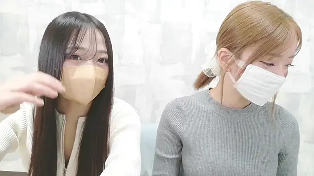 LOVE MOMO LOVE online show from December 21, 11:39 am