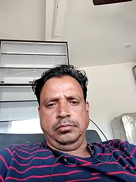 Snapshot of Raj1043 chatting on October 15, 6:35 am Raj1043 online show from October 15, 6:35 am