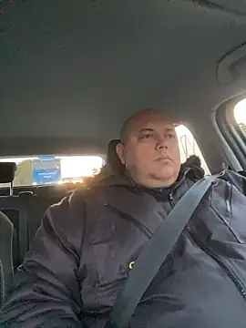 BigromeoXX online show from November 12, 6:47 am