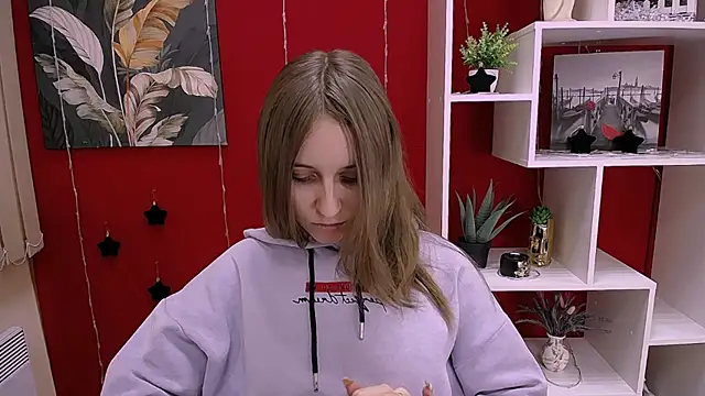 Snapshot of _Nicole_new chatting on December 6, 11:11 am  Nicole new online show from December 6, 11:11 am