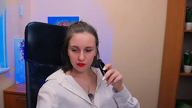 Snapshot of _Nicole_new chatting on February 17, 4:04 pm  Nicole new online show from February 17, 4:04 pm