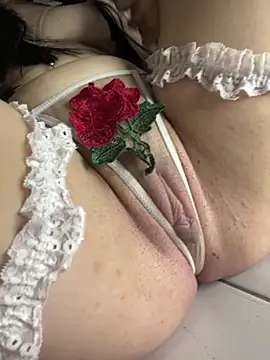 lacinho01 online show from February 1, 12:16 pm