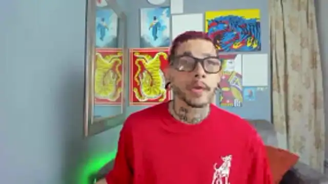 MurdockH online show from October 28, 3:32 am