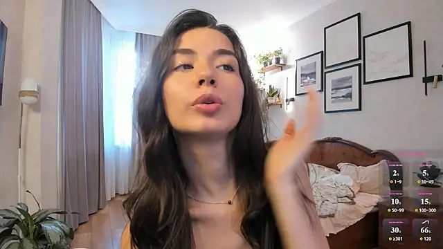 NicoleLuv online show from June 30, 4:52 pm