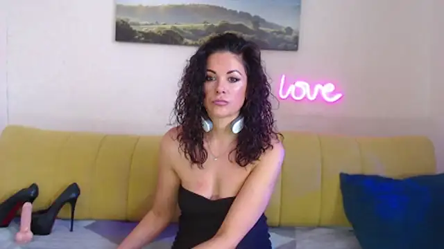 MariaModel online show from February 4, 7:25 am