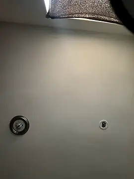 honeybrow online show from December 5, 6:33 pm