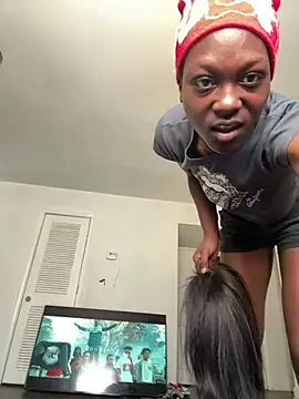 honeybrow online show from February 13, 4:17 pm