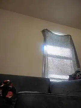 honeybrow online show from November 5, 6:08 pm