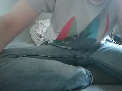 krissraw online show from January 19, 9:57 am