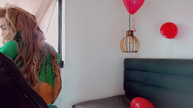 Oriana braom online show from February 15, 7:17 pm