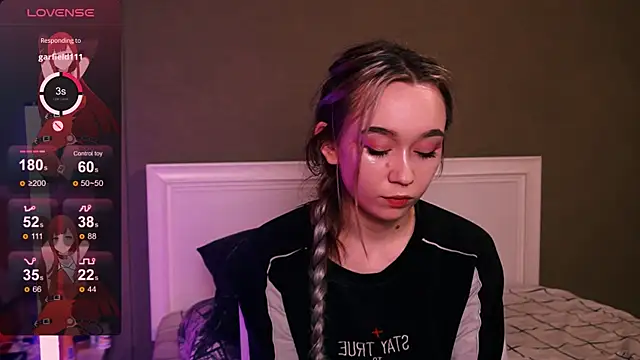 Kimiko   online show from December 15, 3:05 pm