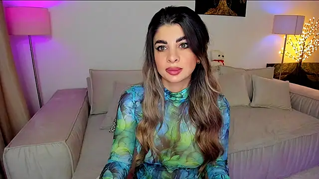 Snapshot of Queenofyouredreams chatting on January 29, 1:27 am Queenofyouredreams online show from January 29, 1:27 am