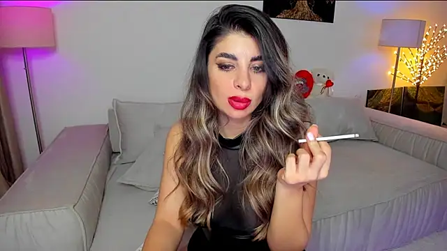 Snapshot of Queenofyouredreams chatting on March 17, 3:36 am Queenofyouredreams online show from March 17, 3:36 am