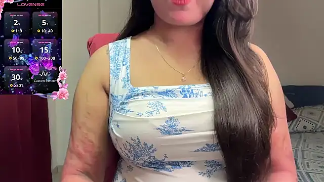 Snapshot of nandini_7 chatting on October 15, 5:35 pm nandini 7 online show from October 15, 5:35 pm