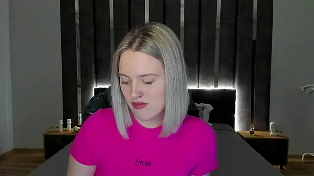 Snapshot of _Sarah_Soul_ chatting on January 4, 12:48 am Sarah Soul online show from January 4, 12:48 am