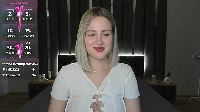 Snapshot of _Sarah_Soul_ chatting on February 2, 3:43 am Sarah Soul online show from February 2, 3:43 am