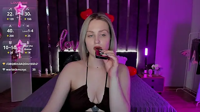 Snapshot of _Sarah_Soul_ chatting on February 16, 7:04 am Sarah Soul online show from February 16, 7:04 am