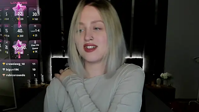 Snapshot of _Sarah_Soul_ chatting on February 19, 4:01 am Sarah Soul online show from February 19, 4:01 am