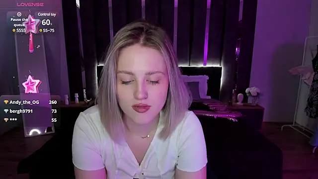 Snapshot of _Sarah_Soul_ chatting on March 19, 3:52 am Sarah Soul online show from March 19, 3:52 am