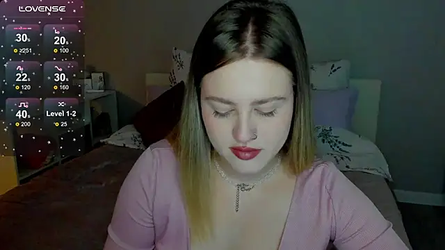 Snapshot of _Sarah_Soul_ chatting on October 3, 12:07 am Sarah Soul online show from October 3, 12:07 am