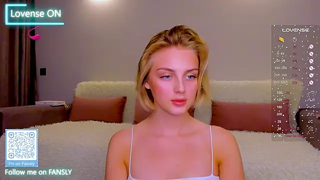 Snapshot of pretty_girlnextdoor chatting on January 30, 5:39 pm pretty girlnextdoor online show from January 30, 5:39 pm