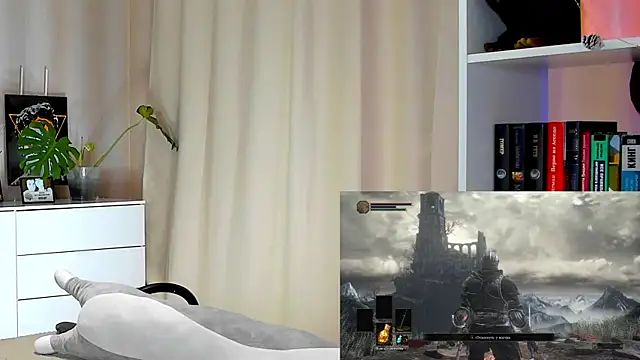 Snapshot of callmetori chatting on December 29, 11:18 am callmetori online show from December 29, 11:18 am