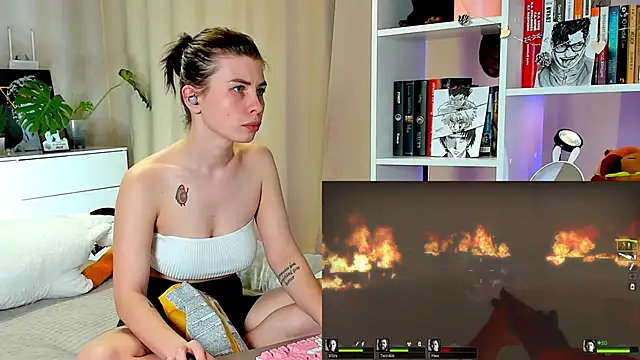 Snapshot of callmetori chatting on January 17, 12:31 pm callmetori online show from January 17, 12:31 pm