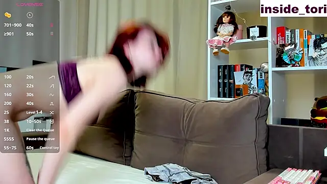 Snapshot of callmetori chatting on March 21, 1:34 pm callmetori online show from March 21, 1:34 pm