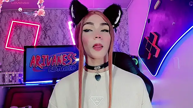 Elissa taylor  online show from February 7, 7:07 am