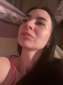 Starry Siren online show from February 16, 6:59 pm