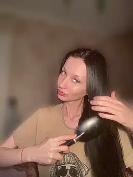 Starry Siren online show from April 7, 5:57 pm