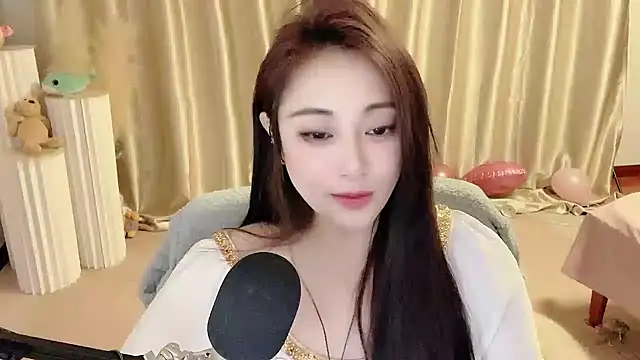 Daisy-77 online show from February 9, 12:06 am