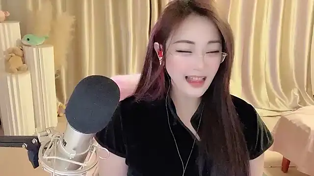 Daisy-77 online show from February 27, 4:10 pm