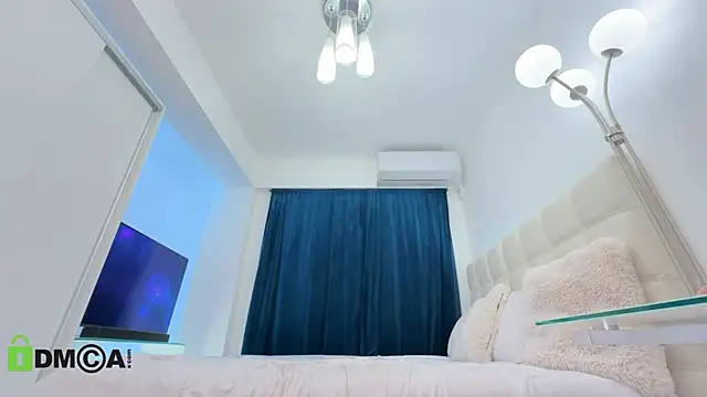 ScarlettAndTom online show from March 9, 2:50 am