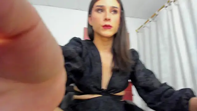 misstresbigcockts online show from May 2, 10:42 am