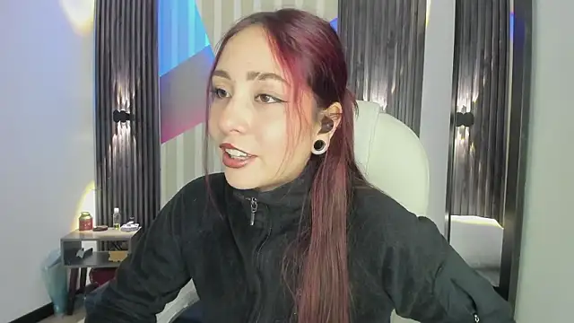 emily layton online show from February 1, 12:09 am